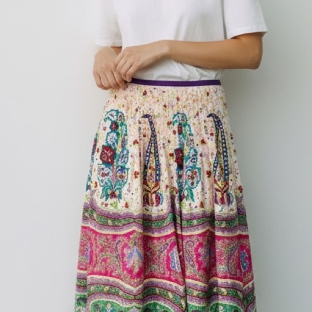 Etro Colorful  Paisley Print Skirt Made in Italy in Size EU 42